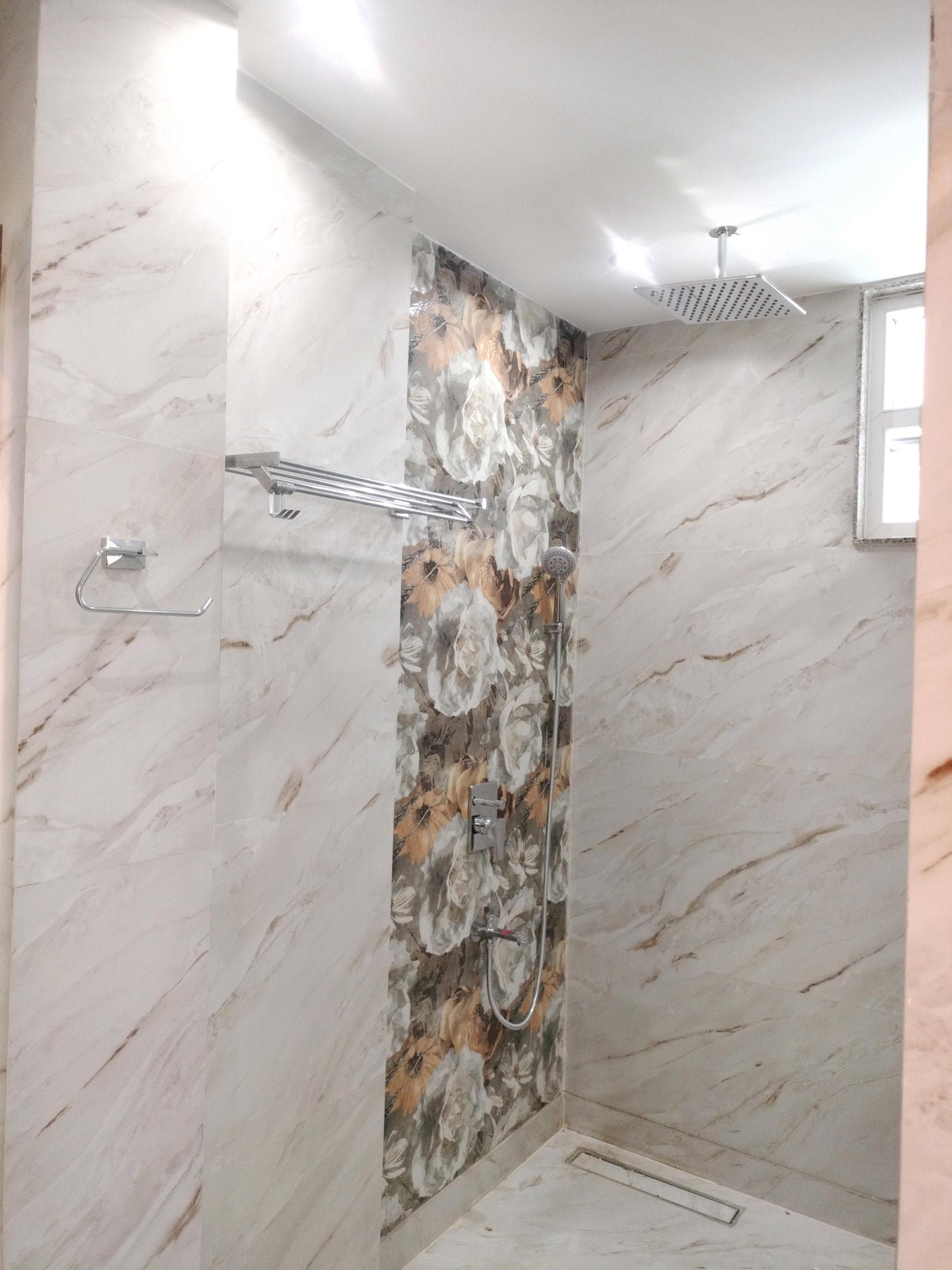 Luxury 3BHK Apartment in Prime Location